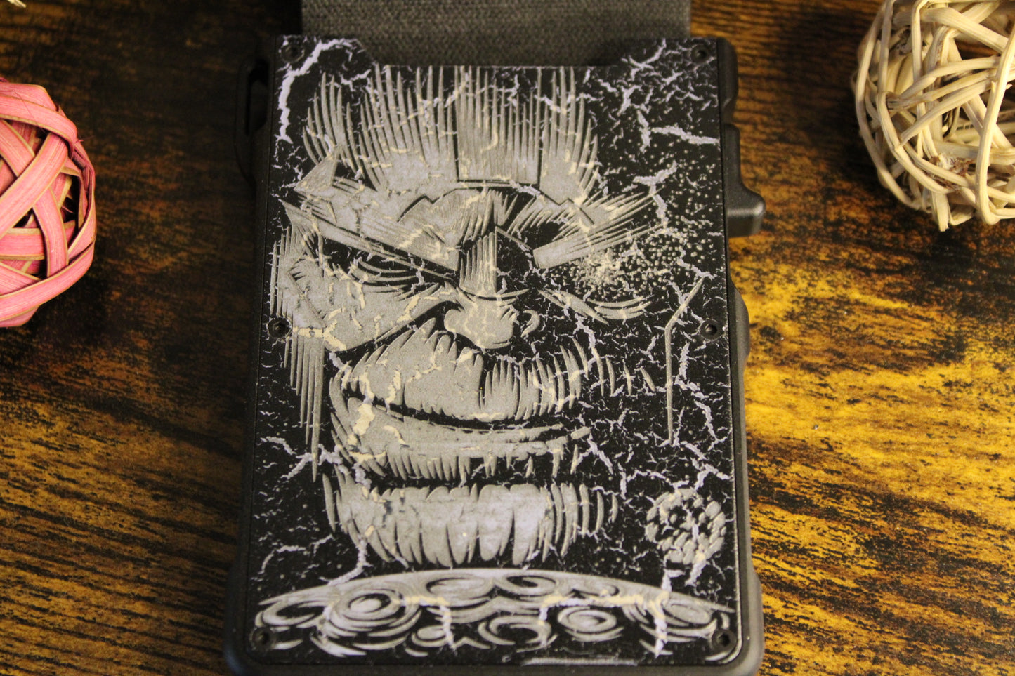 Engraved Men's Pop-Up Wallet